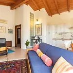Apartamento Casa Orfea